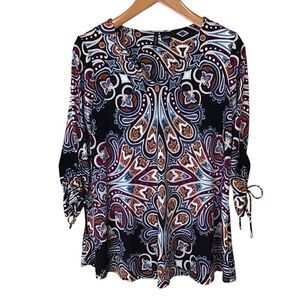 New Directions 3/4 Ruched Sleeve Flare Paisley‎ V-Neck Top M
